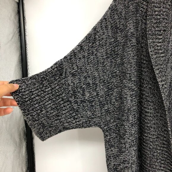 Additions by Chico's Grey Silver Knit Open Cardigan size 2 - Picture 5 of 11